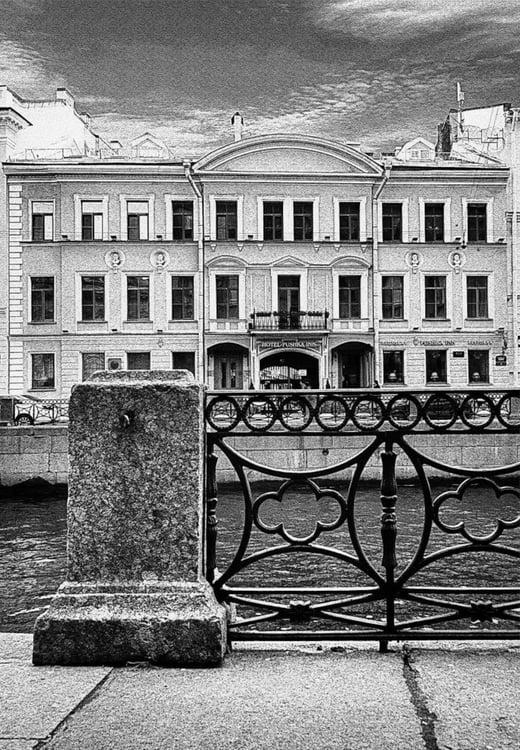 Дополнительное изображение книги «Писатели в Петербурге. Сборник (комплект из 2-х книг)»