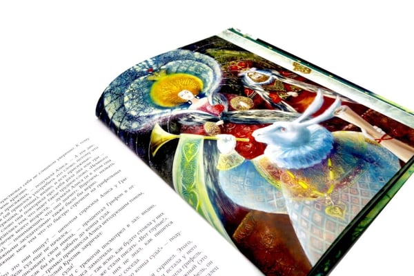 Дополнительное изображение книги «Приключения Алисы в стране чудес»