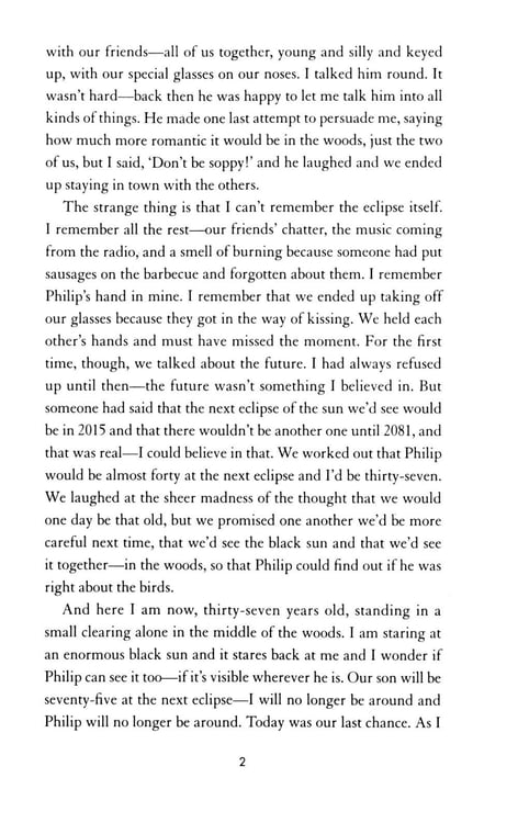 Дополнительное изображение книги «The Stranger Upstairs»
