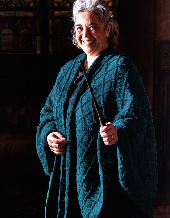 Дополнительное изображение книги «Harry Potter Knitting Magic: New Patterns from Hogwarts & Beyond»