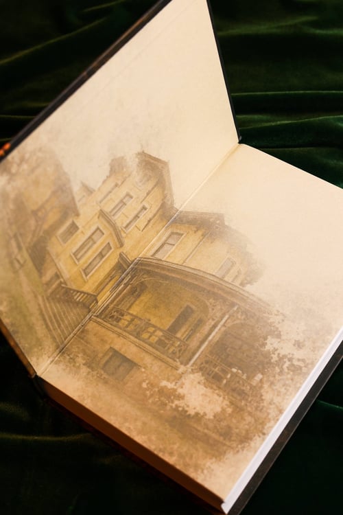 Дополнительное изображение книги «Верхние и нижние»
