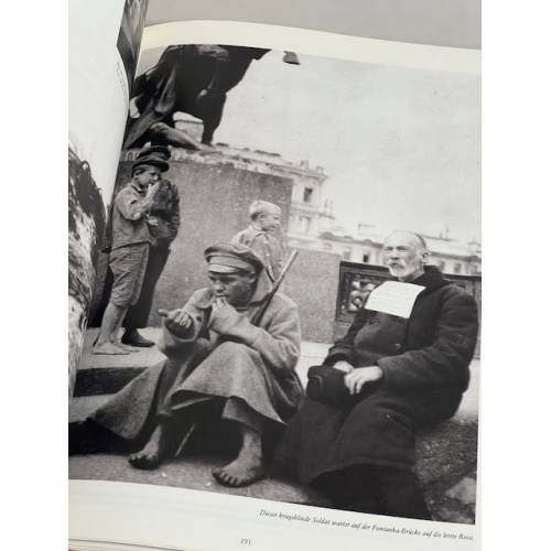 Дополнительное изображение книги «Russland 1904 - 1924. Eine historische Foto-Reportage »
