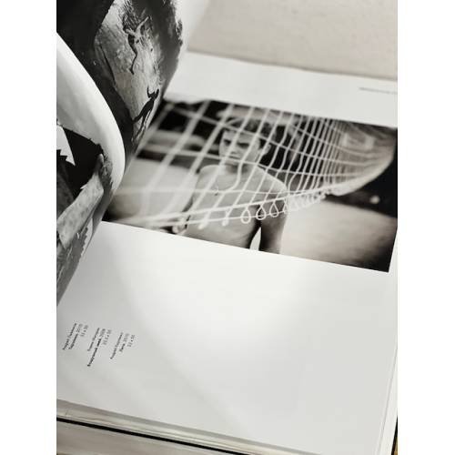 Дополнительное изображение книги «2 фотобиеннале современной фотографии»