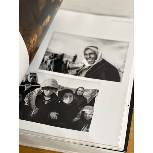 Дополнительное изображение книги «2 фотобиеннале современной фотографии»