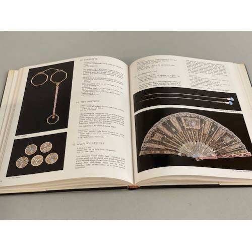 Дополнительное изображение книги «Faberge` IMPERIAL EGGS and other fantasies»