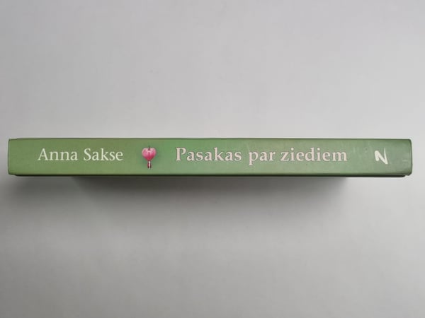 Дополнительное изображение книги «Pasakas par ziediem»