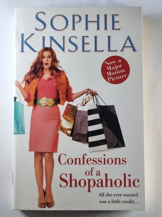 Обложка книги «Confession of a Shopaholic» — Sophie Kinsella