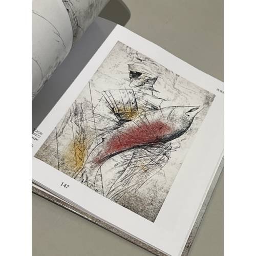 Дополнительное изображение книги «The Drawings of Vagan Avagyan 1993 - 2017 DRAWINGS»