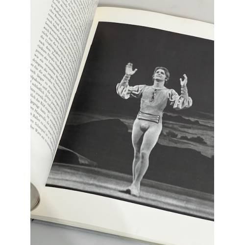 Дополнительное изображение книги «Baryschnikow, die frühen Jahre»