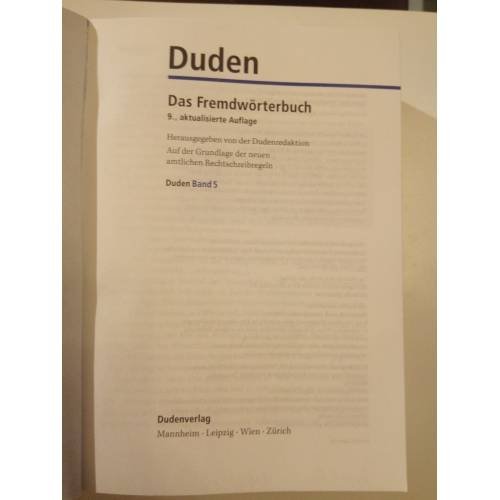 Дополнительное изображение книги «Duden. Das Fremdwörterbuch»