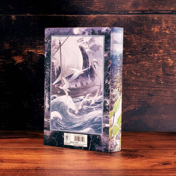 Дополнительное изображение книги «The return of the king Illustrated edition (J.R.R Tolkien) Возвращение короля иллюстрированное издание (Дж. Р. Толкин) /Книги на английском языке»