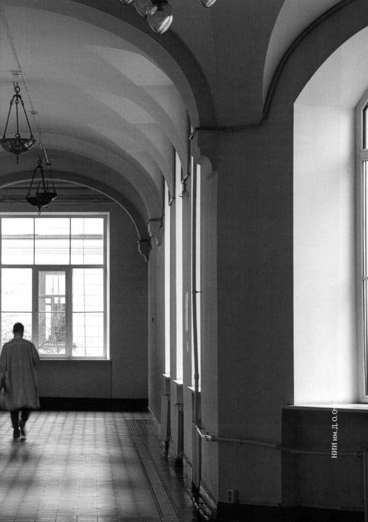 Дополнительное изображение книги «Петербруг Балабанова. Путеводитель»