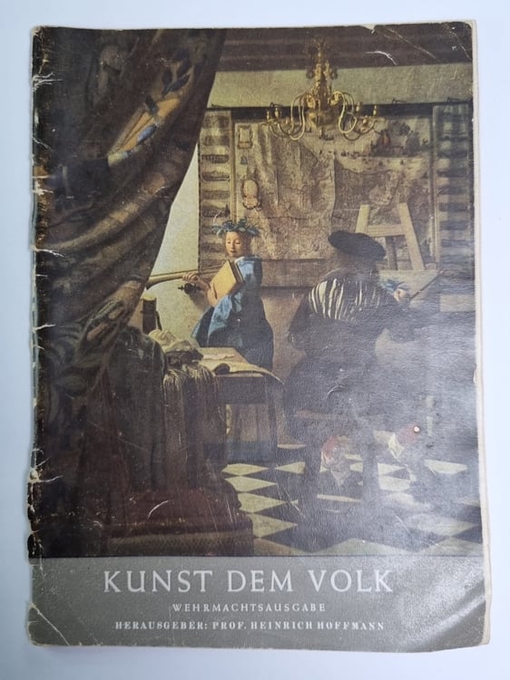 Обложка книги «Kunst dem Volk» — Hoffmann Heinrich